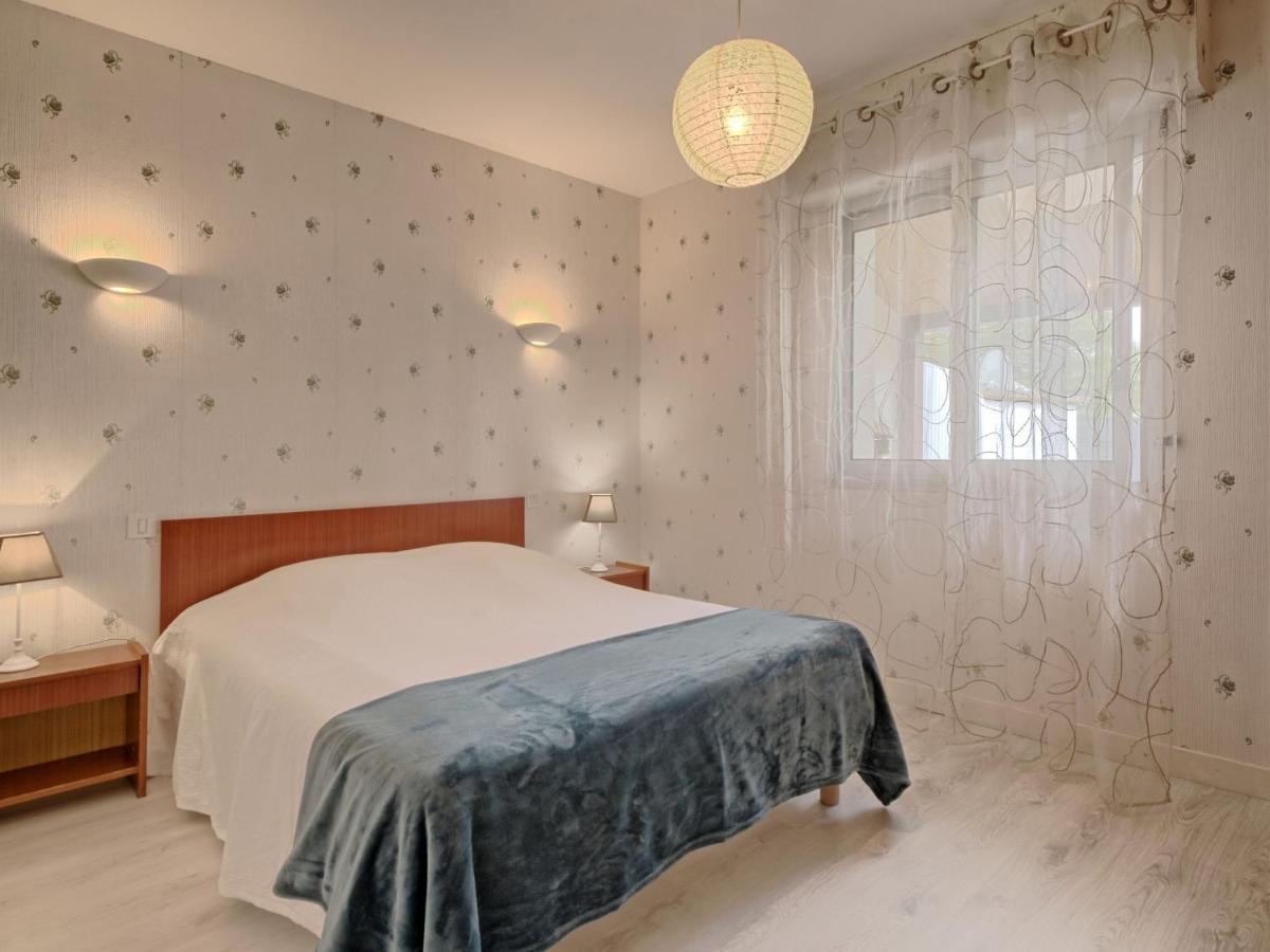 Holiday Home Le Clos Er Bert By Interhome Сарзо Экстерьер фото