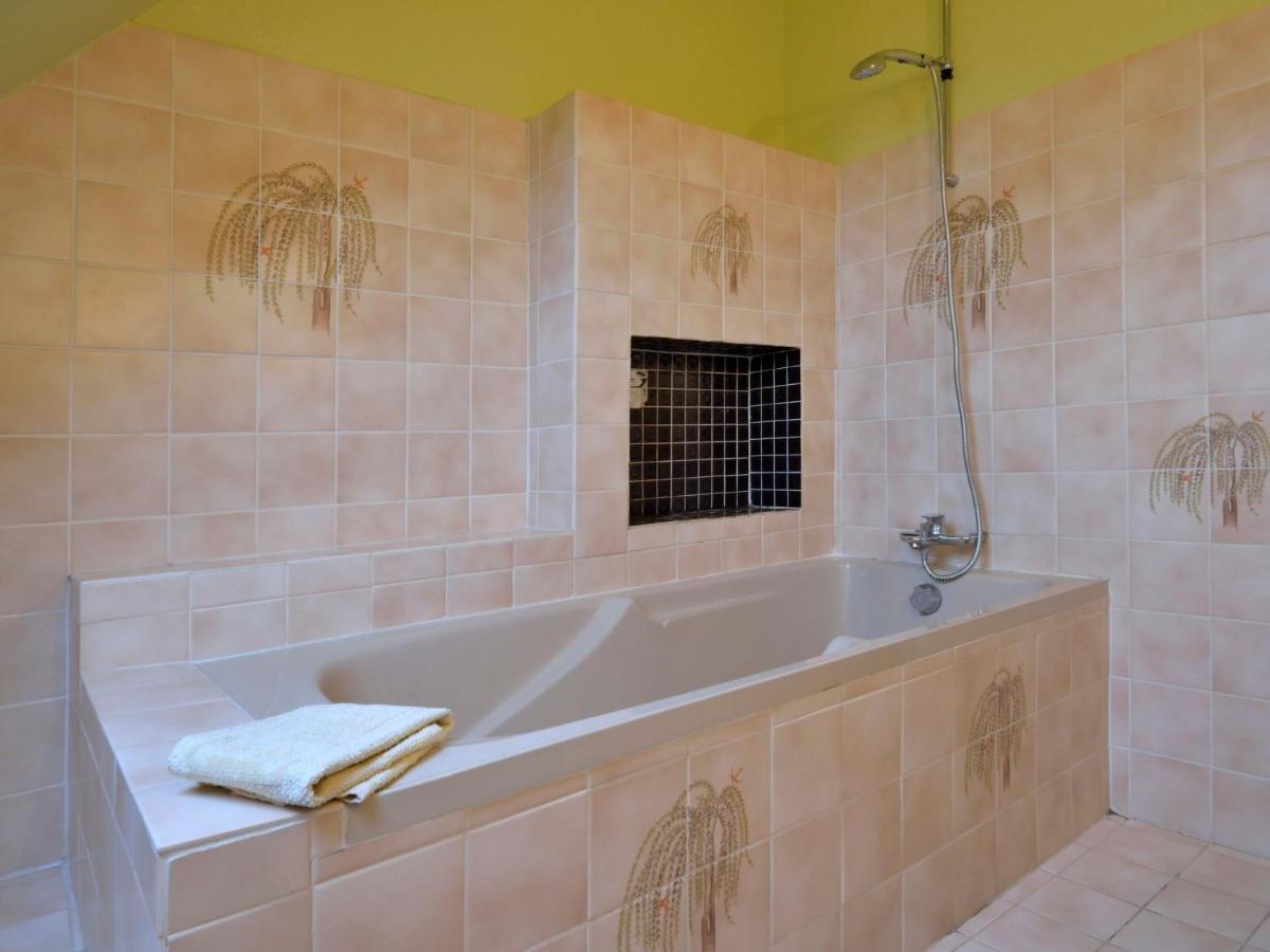 Holiday Home Le Clos Er Bert By Interhome Сарзо Экстерьер фото